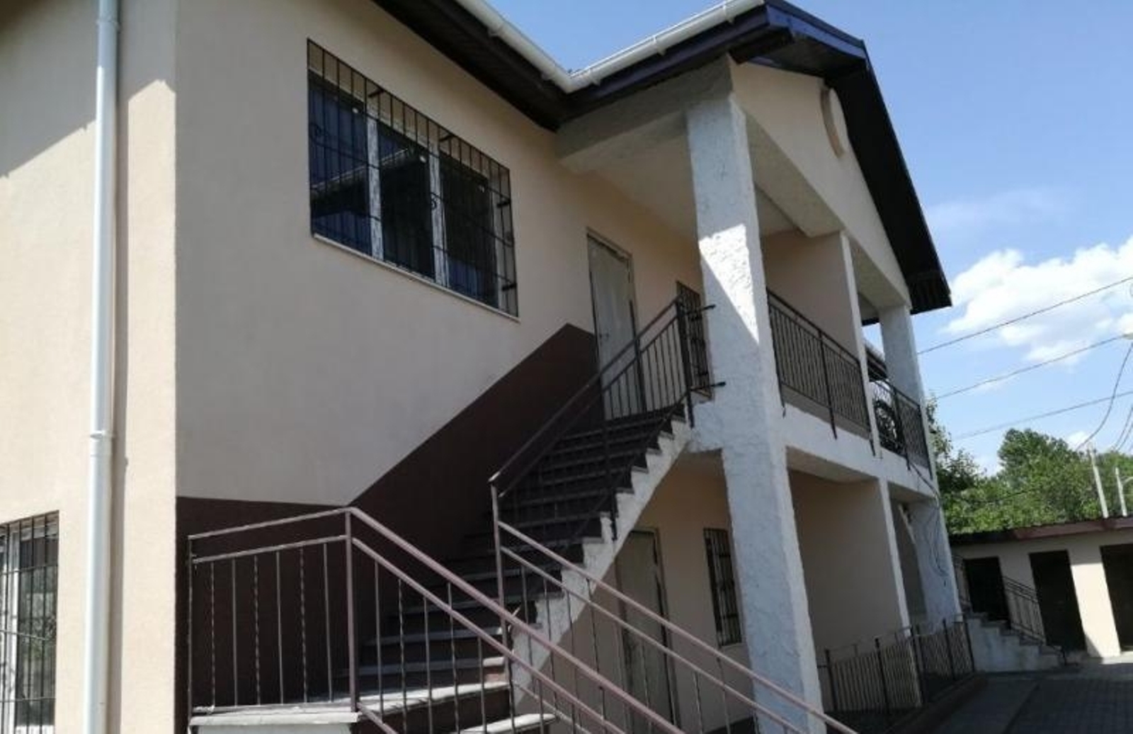 Дом на ул. Остапа Вишни, 187 м², 105 000$ — FAKTOR