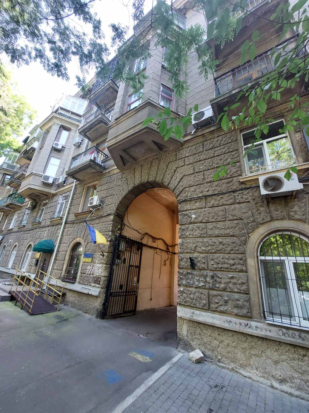Квартира на ул. Успенская, 80 м², 65 000$ — FAKTOR