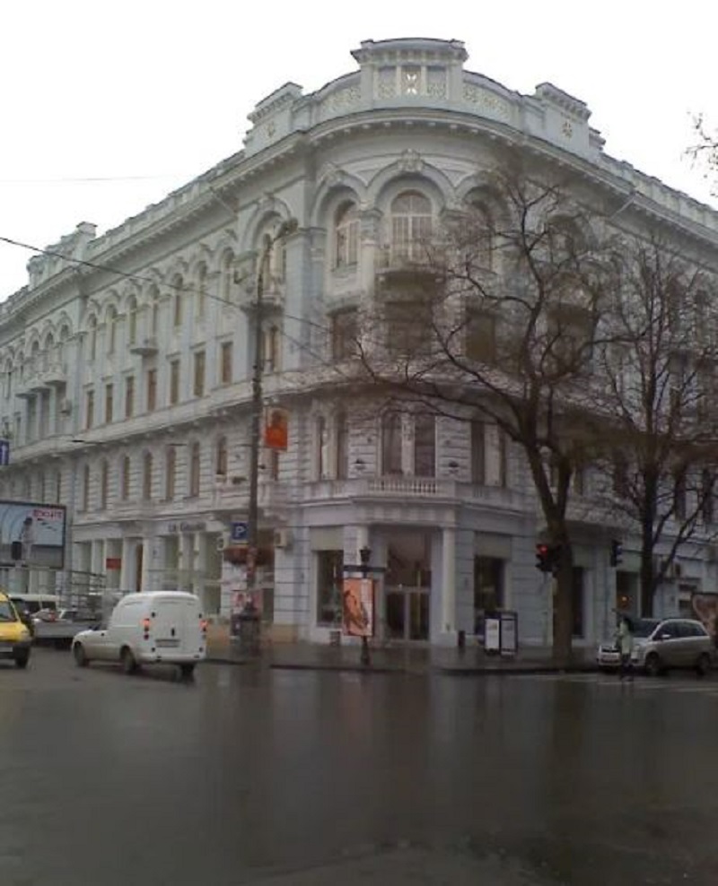 Комерційна нерухомість на вул. Екатерининская, 480 м², 800 000$ — FAKTOR