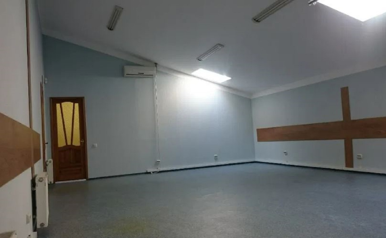 Комерційна нерухомість на вул. Екатерининская, 480 м², 800 000$ — FAKTOR
