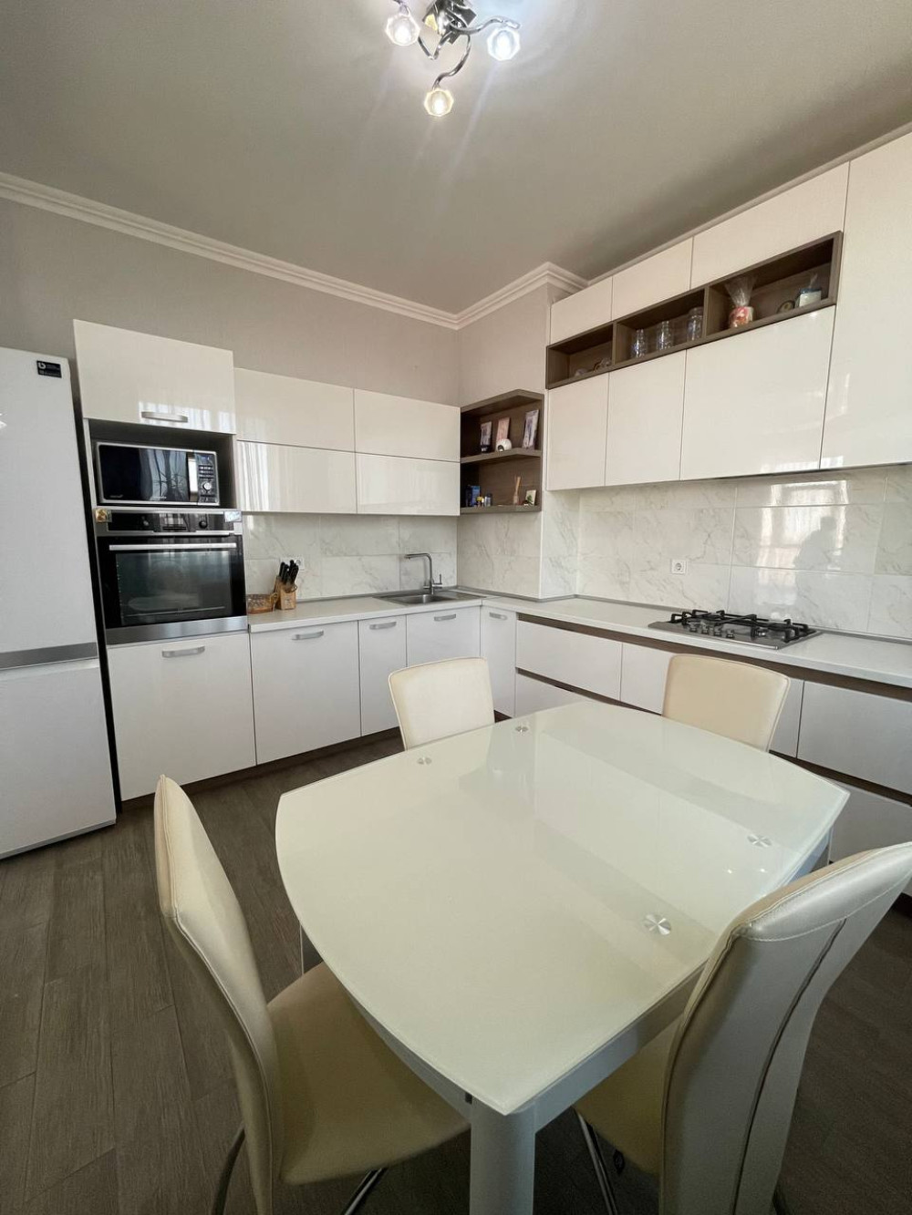 Квартира на вул. Вадатурского Алексея, 73 м², 95 000$ — FAKTOR