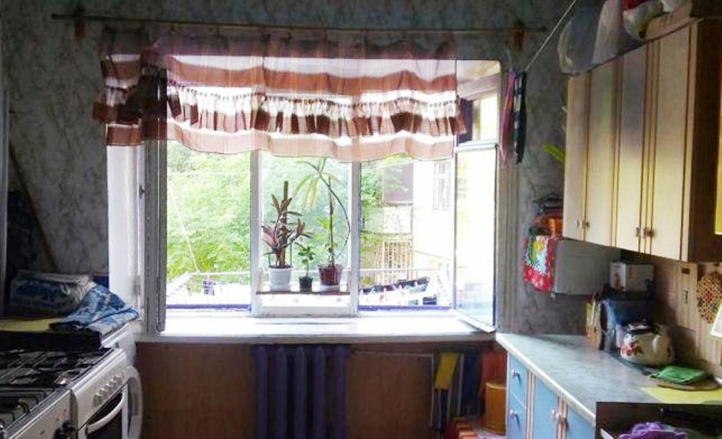 Квартира на вул. Артиллерийская, 12 м², 12 000$ — FAKTOR