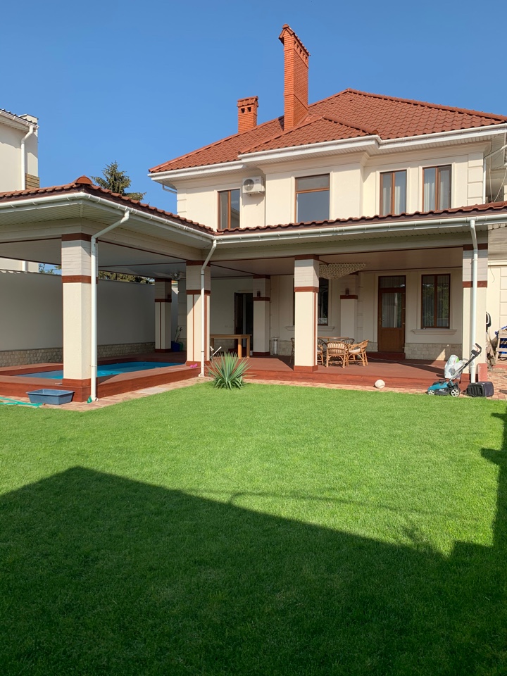 Дом на ул. Костанди, 350 м², 950 000$ — FAKTOR