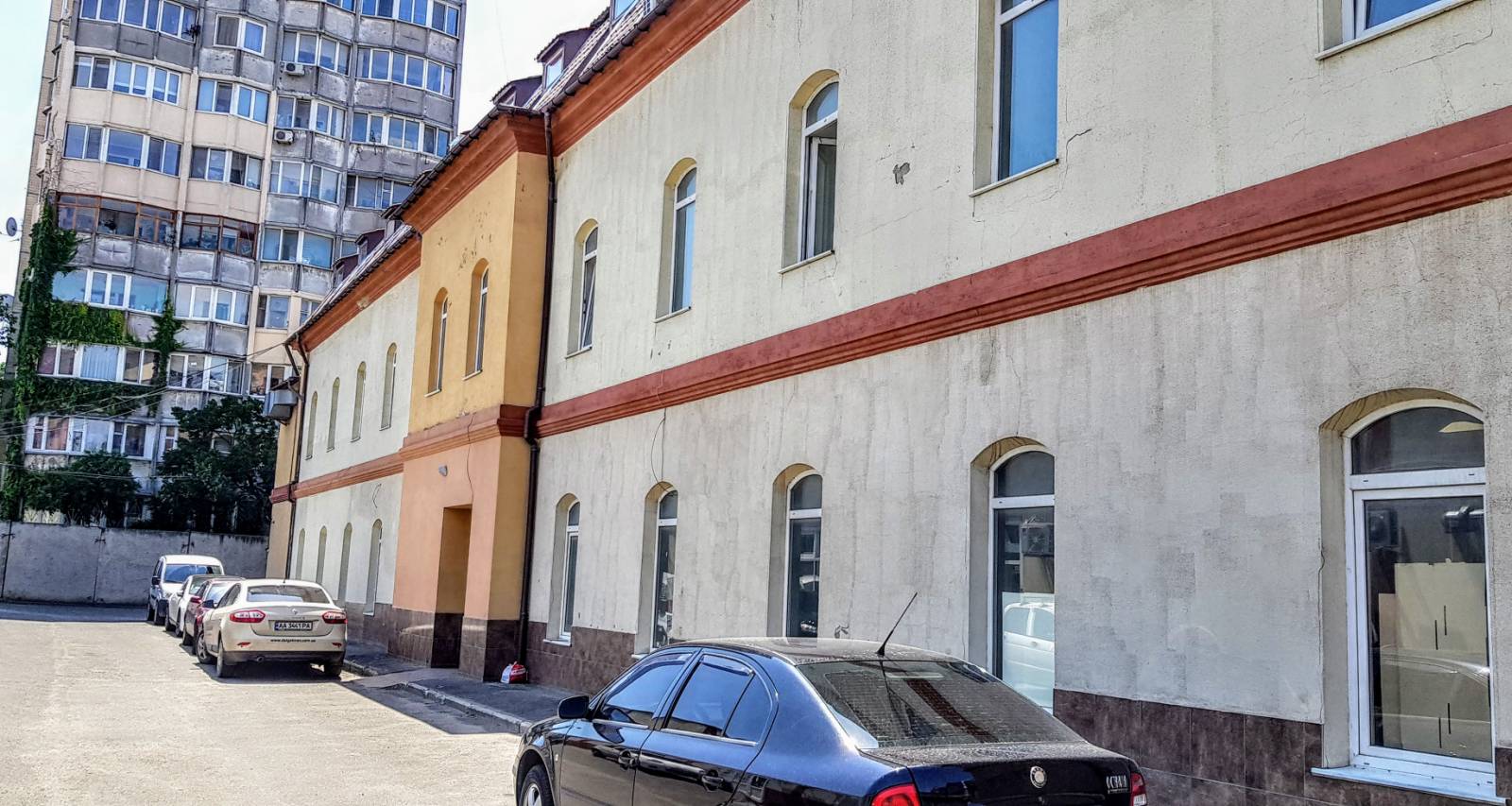 Коммерческая недвижимость на ул. Люстдорфская дорога (Таирова), 1900 м², 960 000$ — FAKTOR