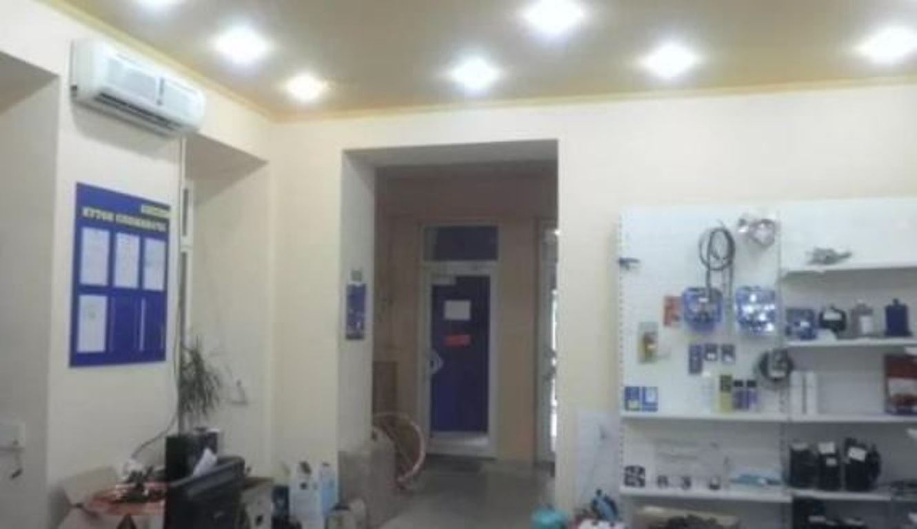 Коммерческая недвижимость на ул. Лютеранский пер., 120 м², 240 000$ — FAKTOR