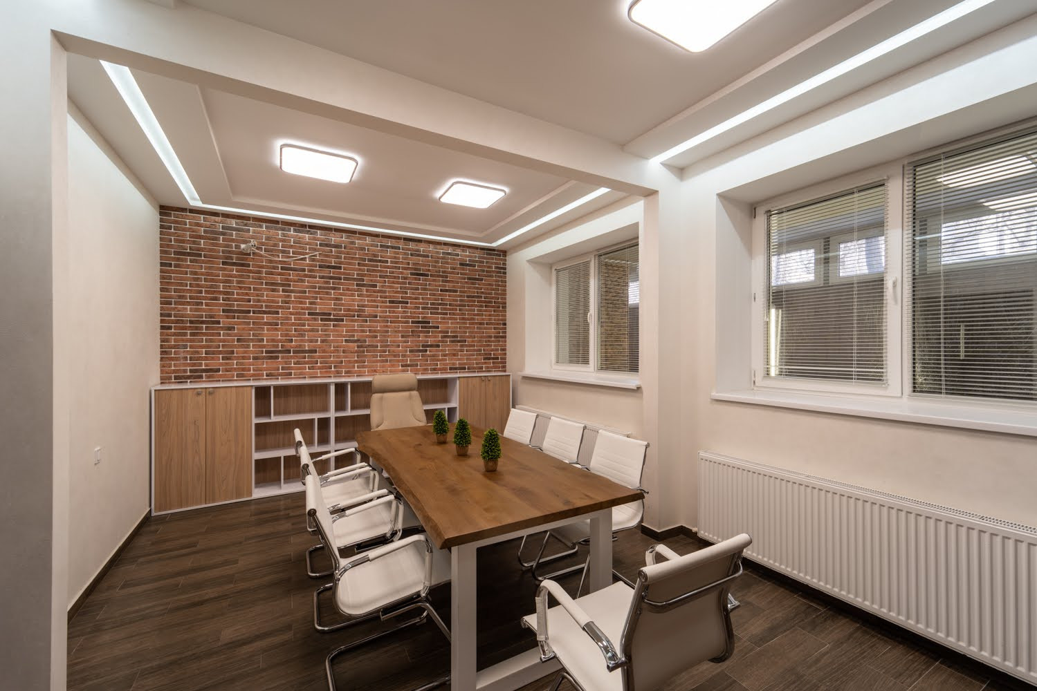 Комерційна нерухомість на вул. Зоопарковая, 309 м², 220 000$ — FAKTOR