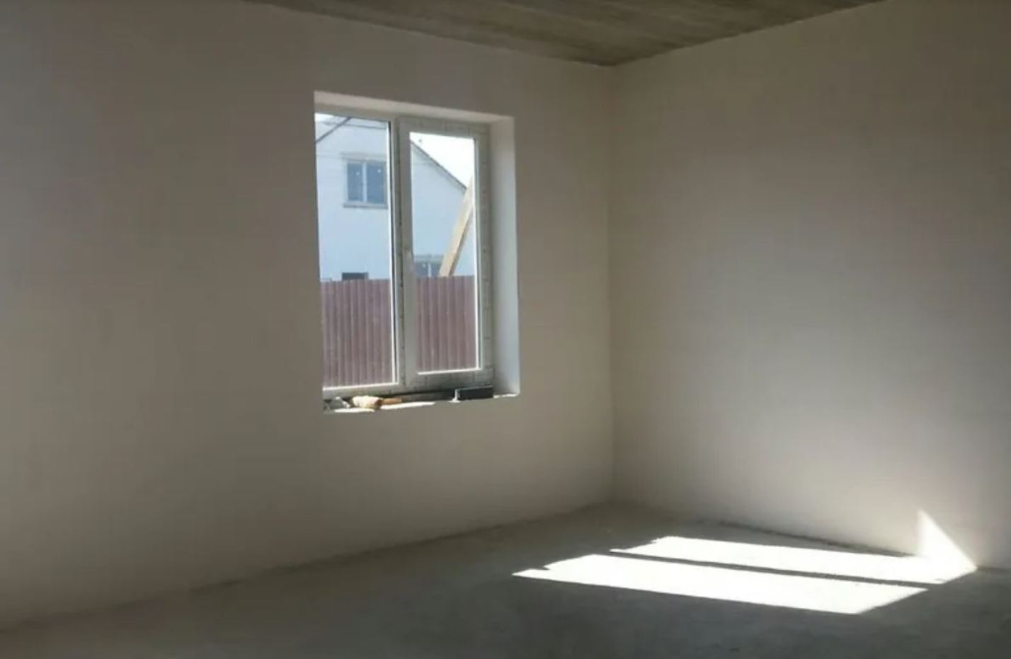 Дом на ул. Обильная, 130 м², 140 000$ — FAKTOR
