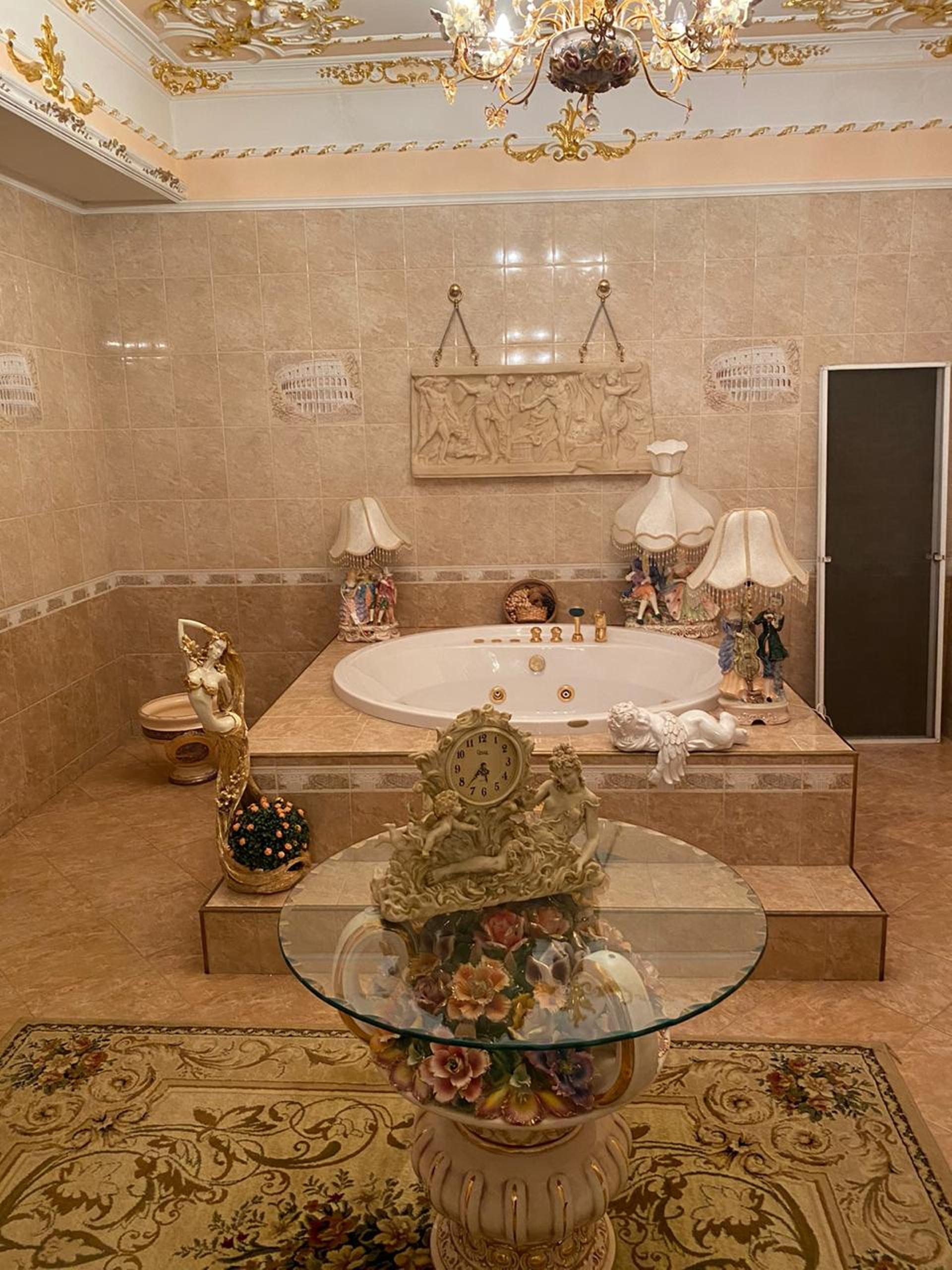 Квартира на ул. Екатерининская, 537 м², 1 100 000$ — FAKTOR