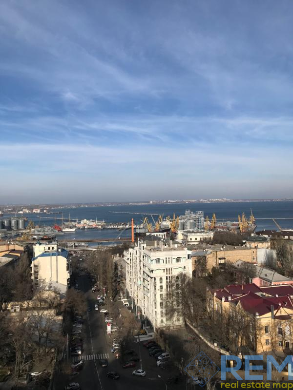 Квартира на вул. Военный Спуск, 303 м², 910 000$ — FAKTOR