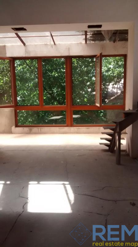 Квартира на вул. Ясная, 254 м², 230 000$ — FAKTOR