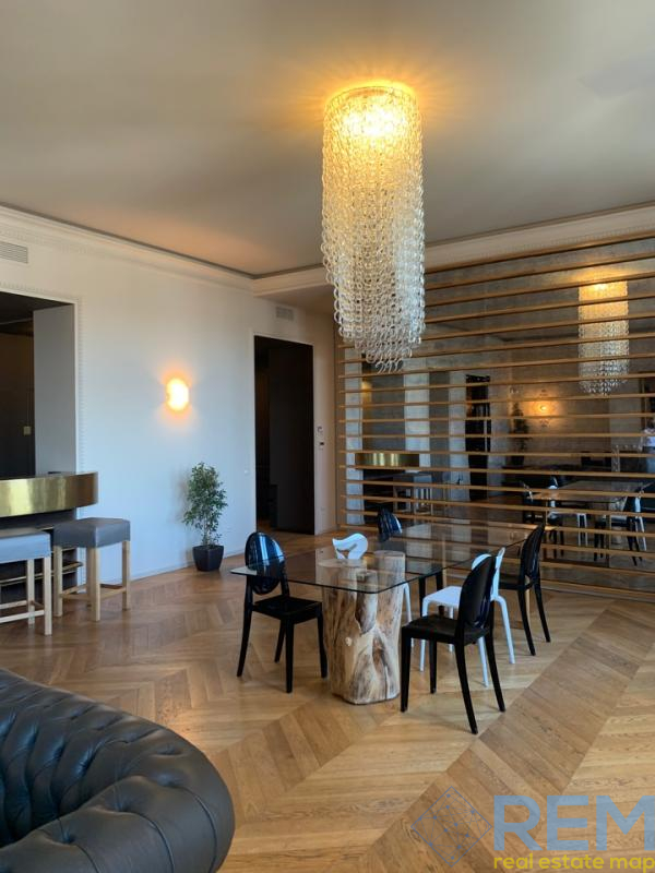 Квартира на ул. Екатерининская, 180 м², 450 000$ — FAKTOR