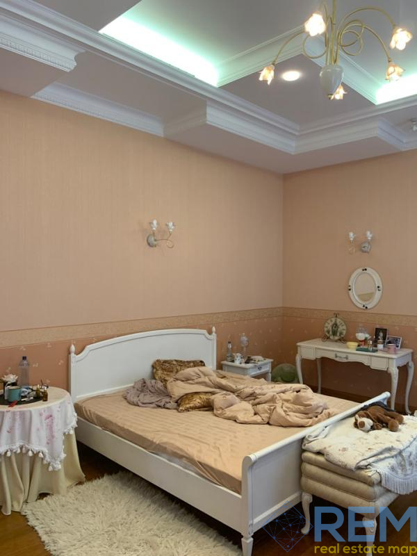 Дом на ул. Бернардацци, 600 м², 1 500 000$ — FAKTOR