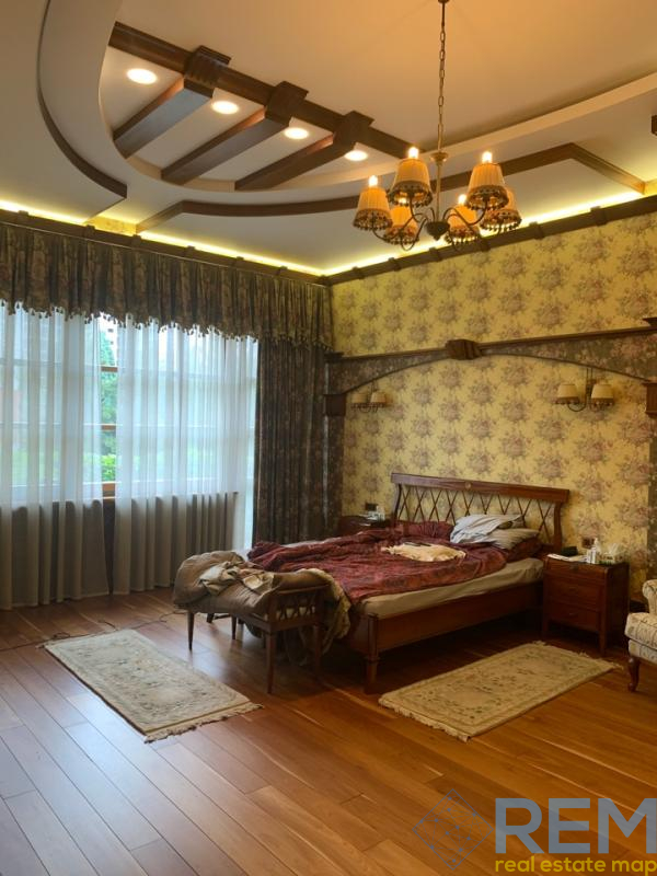 Дом на ул. Бернардацци, 600 м², 1 500 000$ — FAKTOR