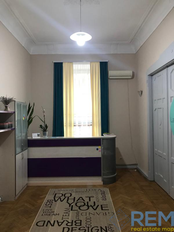Коммерческая недвижимость на ул. Ришельевская, 150 м², 165 000$ — FAKTOR
