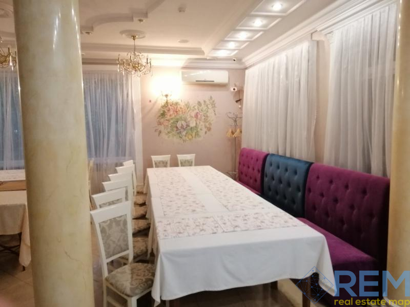 Коммерческая недвижимость на ул. Филатова Академика, 170 м², 310 000$ — FAKTOR