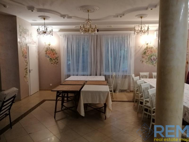 Коммерческая недвижимость на ул. Филатова Академика, 170 м², 310 000$ — FAKTOR