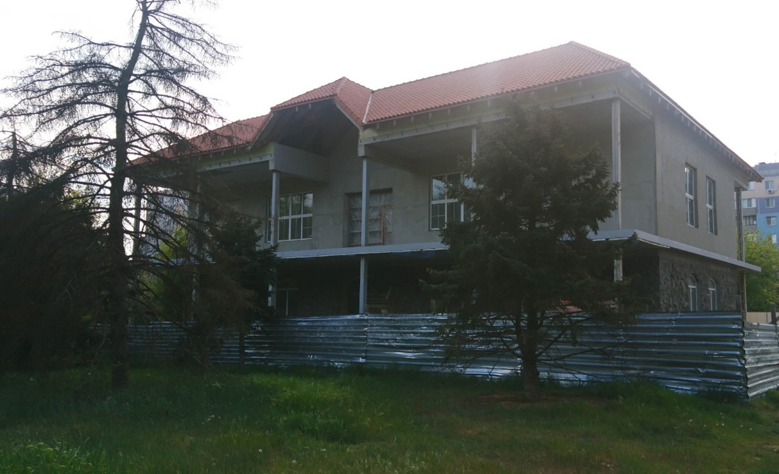 Коммерческая недвижимость на ул. Добровольского проспект, 1550 м², 1 300 000$ — FAKTOR