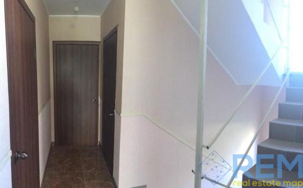 Коммерческая недвижимость на ул. Абрикосовая, 320 м², 550 000$ — FAKTOR