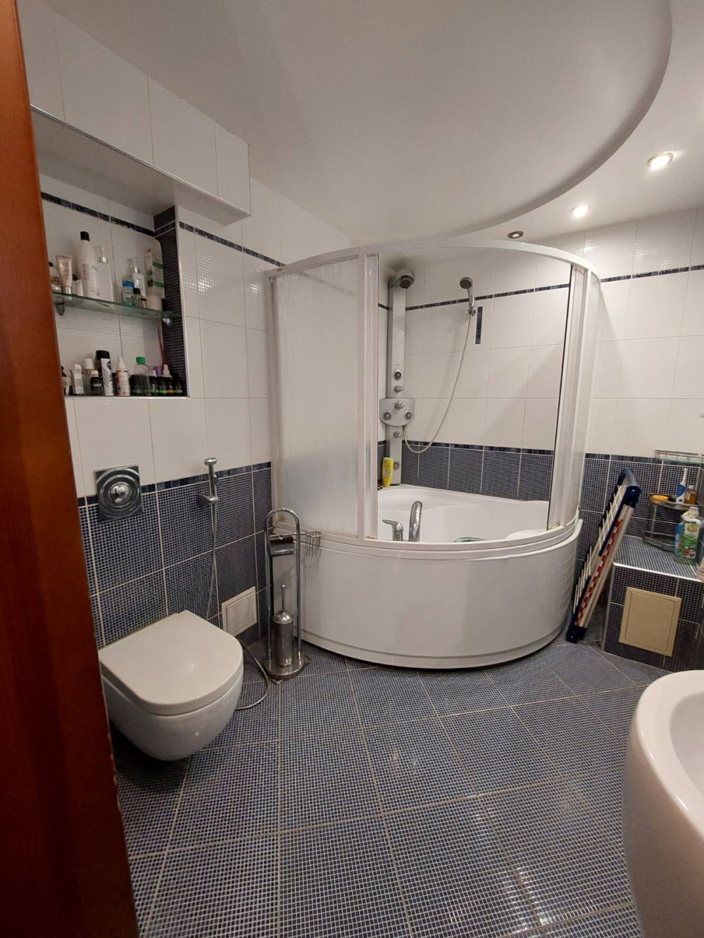 Квартира на вул. Косвенная, 132 м², 105 000$ — FAKTOR