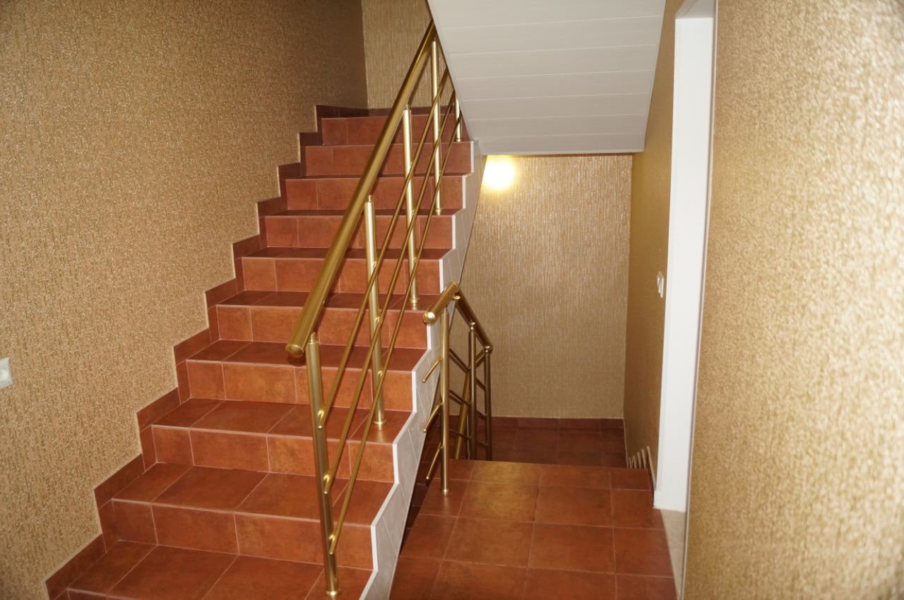 Коммерческая недвижимость на ул. Художника Федорова, 300 м², 360 000$ — FAKTOR
