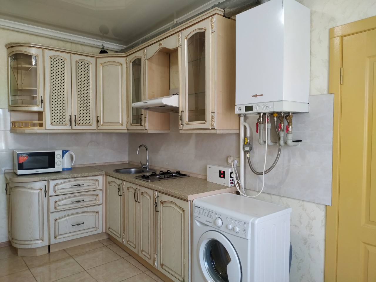 Коммерческая недвижимость на ул. Художника Федорова, 300 м², 360 000$ — FAKTOR