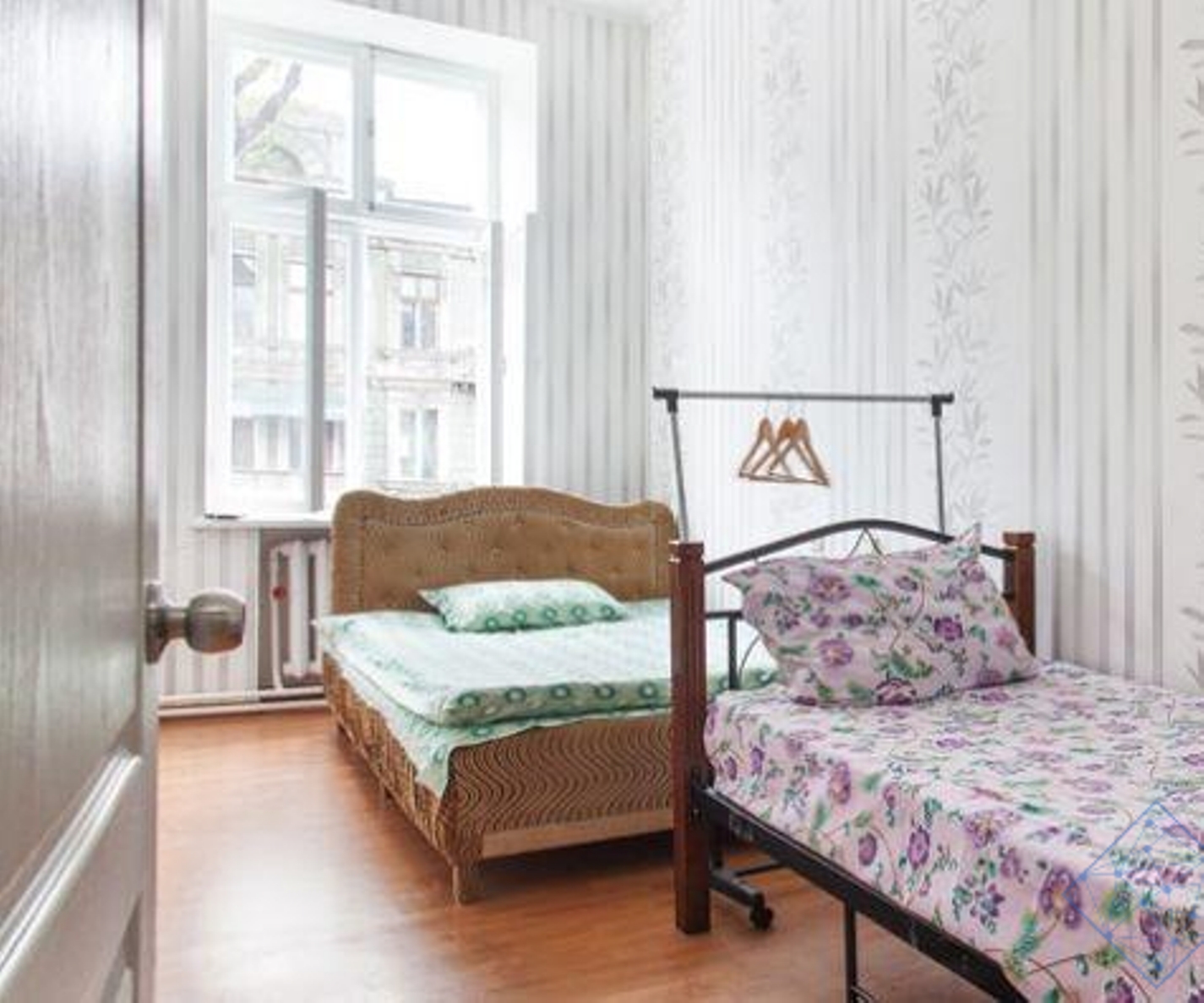 Квартира на ул. Осипова, 250 м², 250 000$ — FAKTOR
