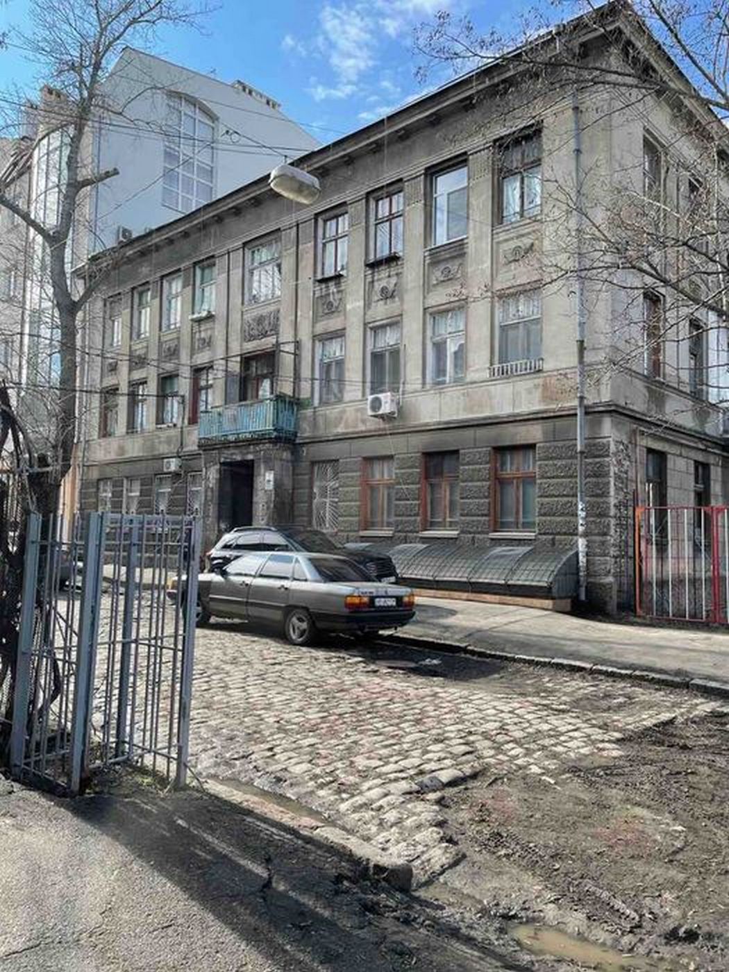 Квартира на ул. Юрия Олеши, 146 м², 116 000$ — FAKTOR
