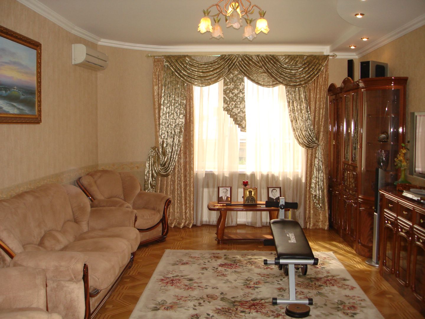 Квартира на вул. Новосельского, 109 м², 150 000$ — FAKTOR