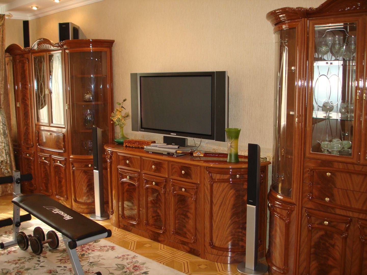 Квартира на вул. Новосельского, 109 м², 150 000$ — FAKTOR