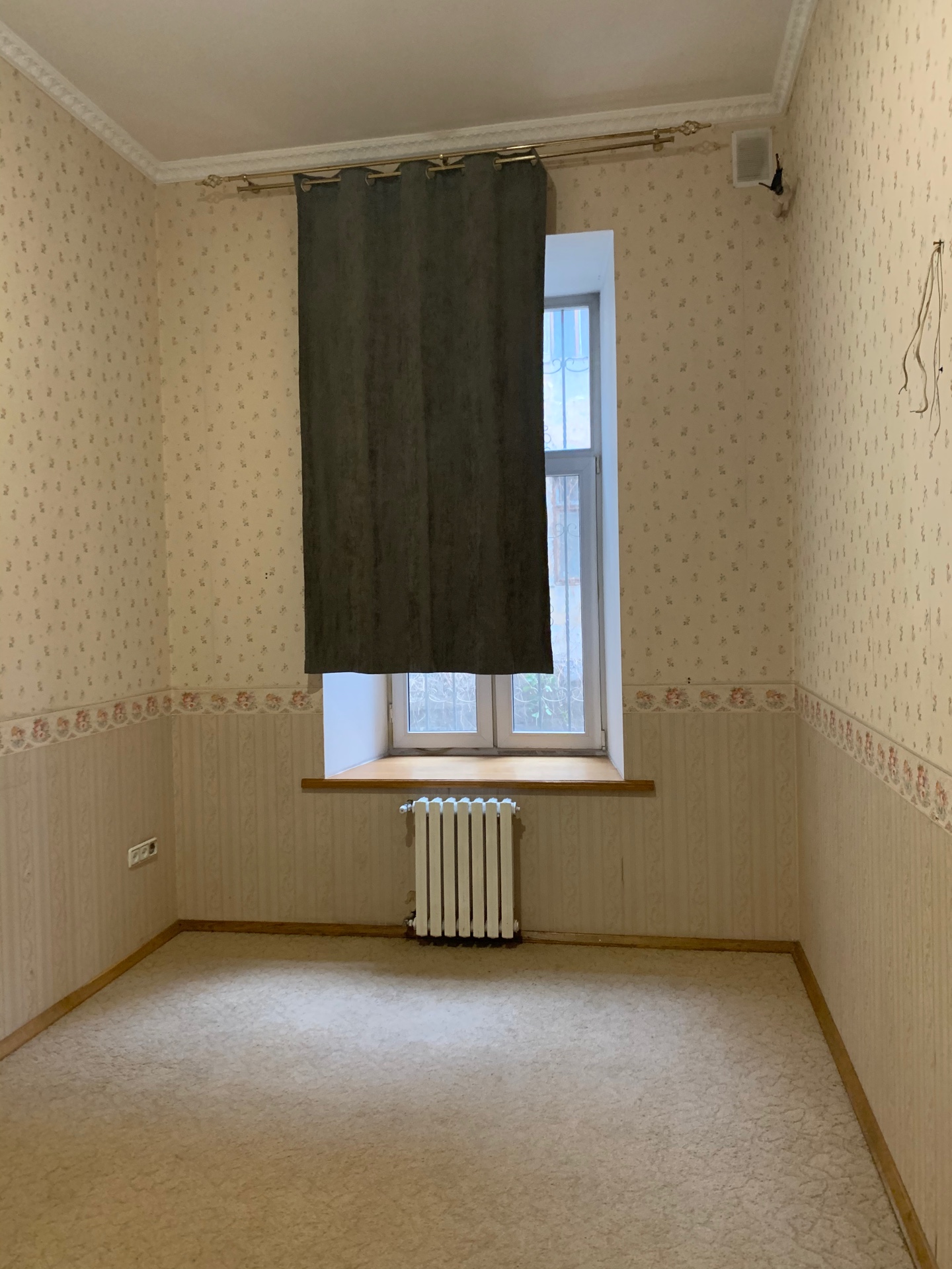Квартира на вул. Вице-Адмирала Жукова, 100 м², 150 000$ — FAKTOR
