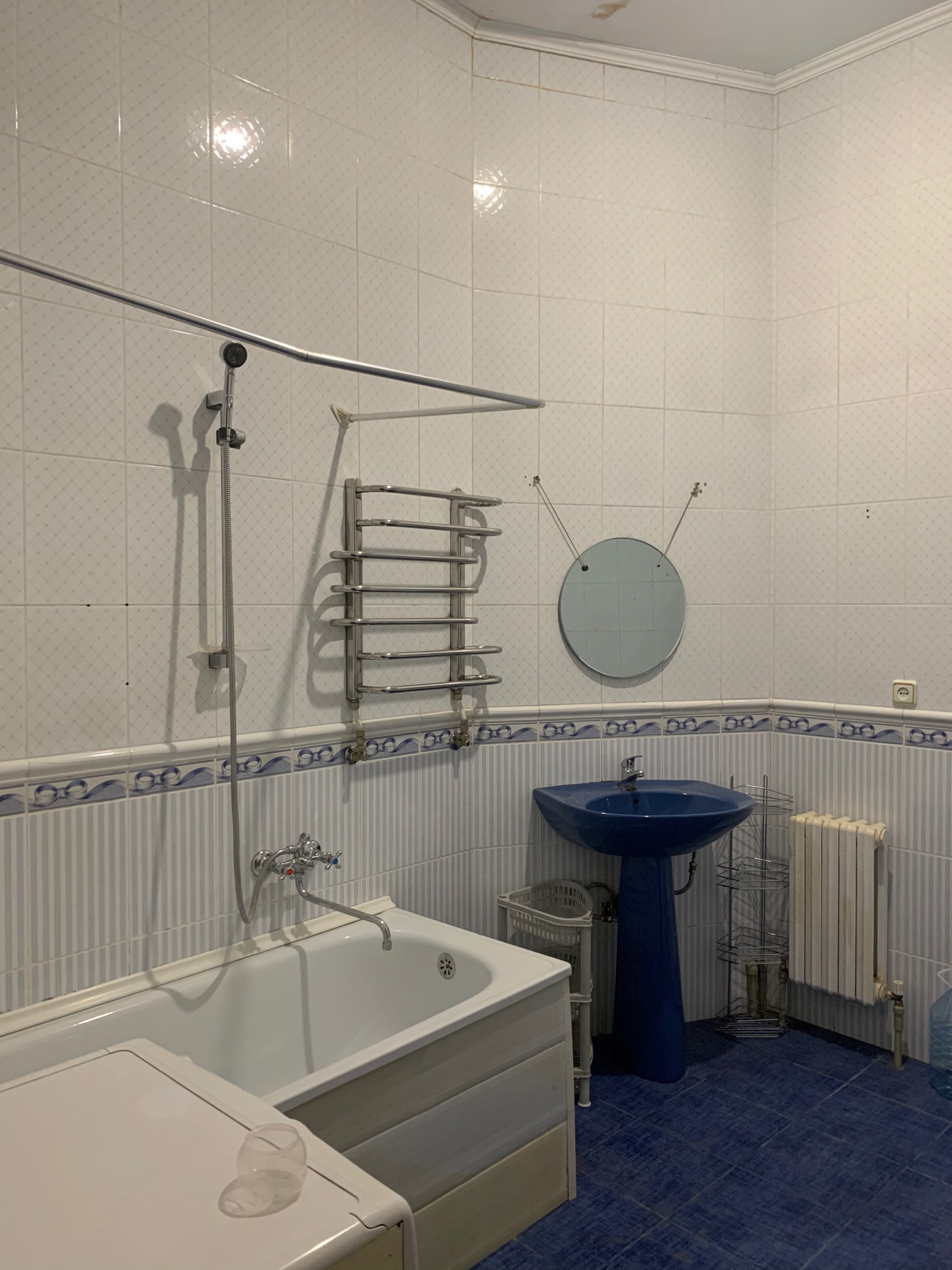 Квартира на вул. Вице-Адмирала Жукова, 100 м², 150 000$ — FAKTOR