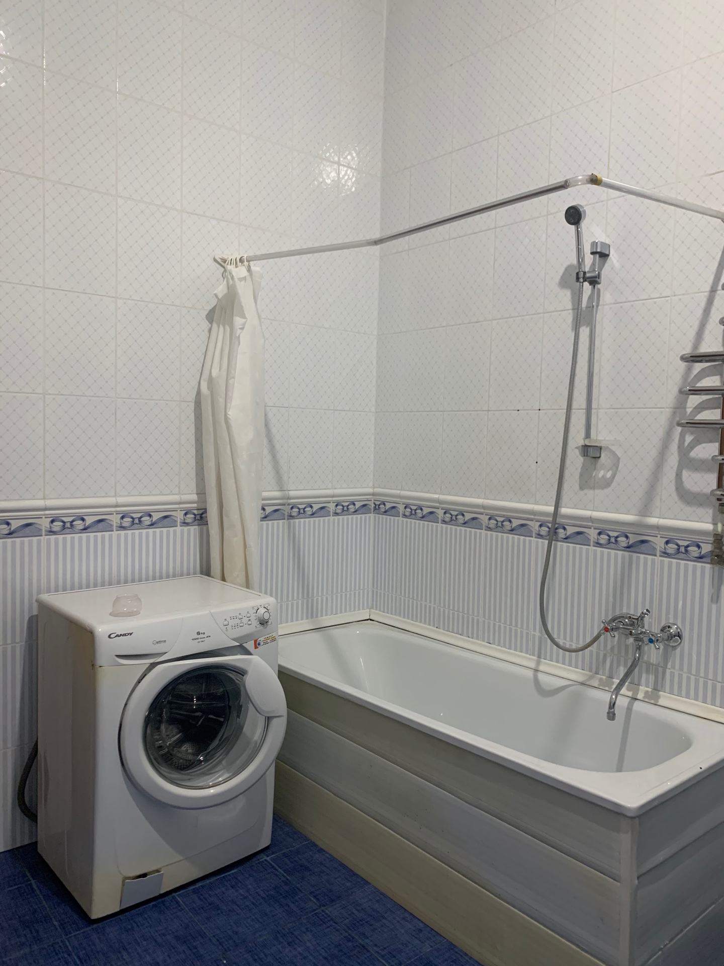 Квартира на вул. Вице-Адмирала Жукова, 100 м², 150 000$ — FAKTOR