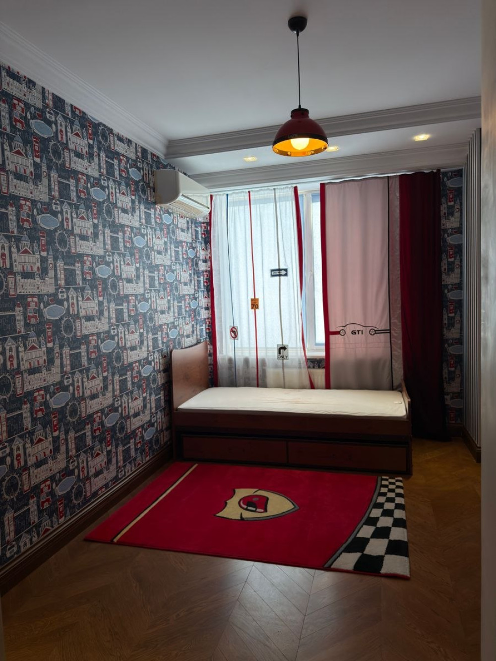 Квартира на вул. Армейская, 110 м², 200 000$ — FAKTOR