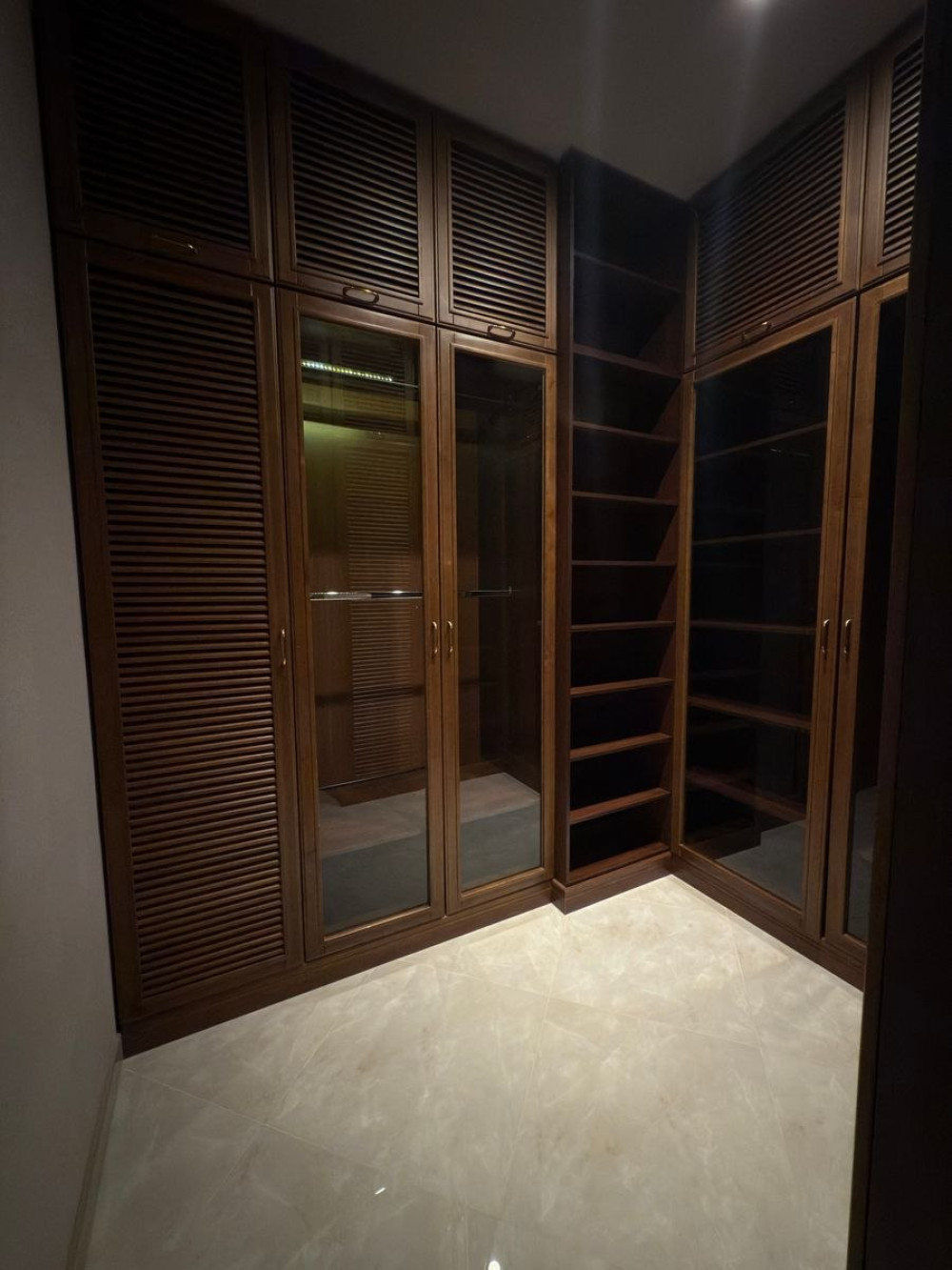Квартира на вул. Армейская, 110 м², 200 000$ — FAKTOR