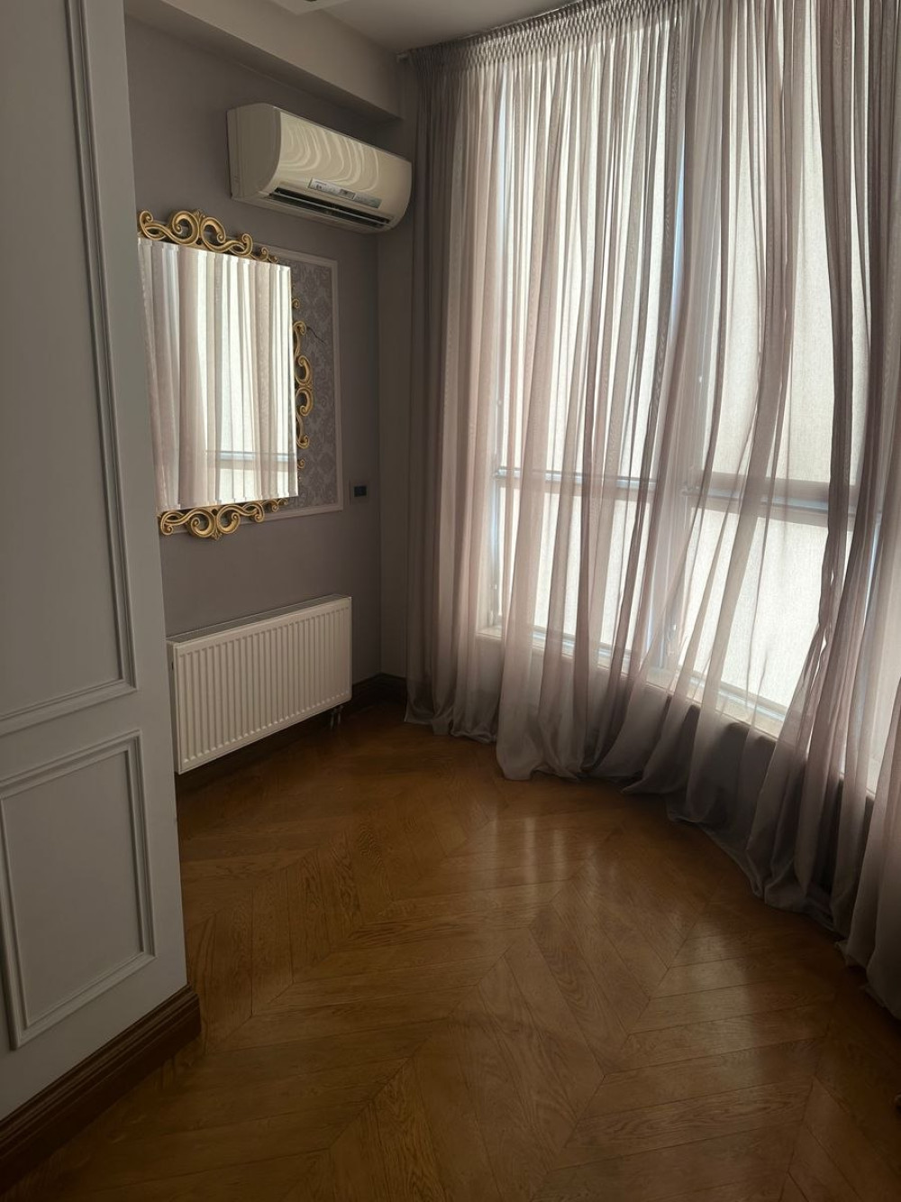 Квартира на вул. Армейская, 110 м², 200 000$ — FAKTOR