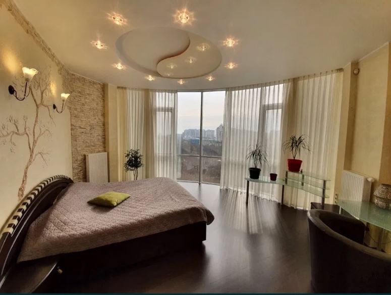 Квартира на ул. Говорова Маршала, 131 м², 295 880$ — FAKTOR