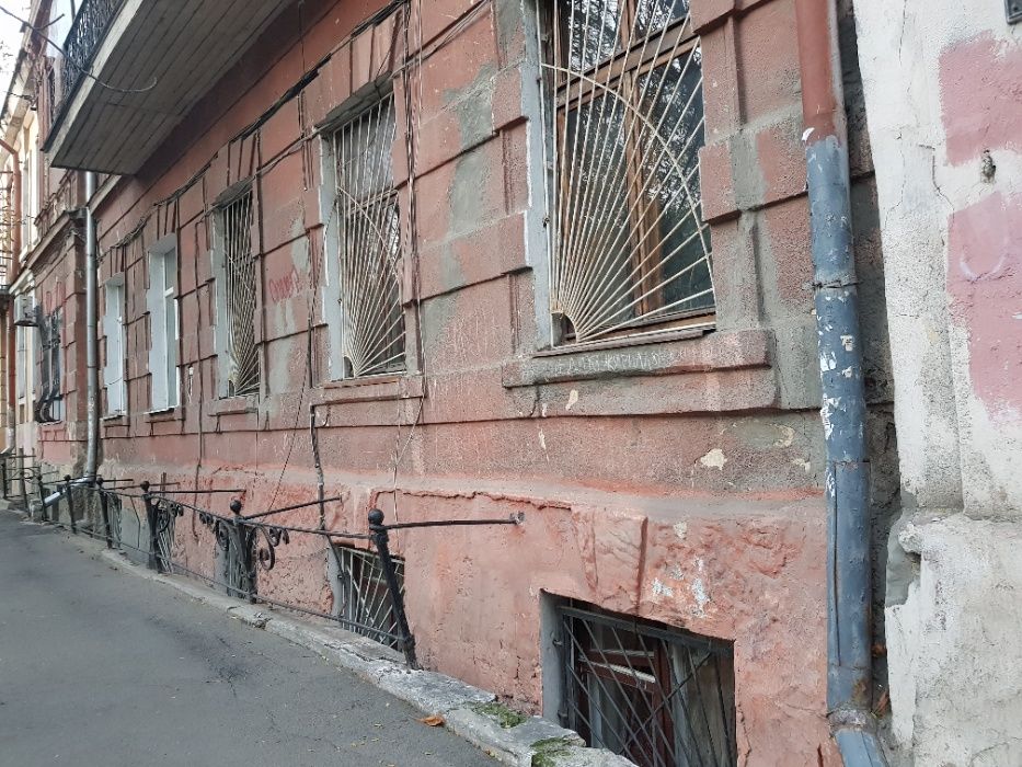Квартира на вул. Кузнечная, 192 м², 155 000$ — FAKTOR