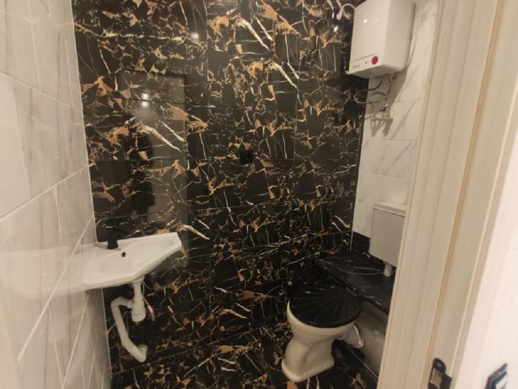 Коммерческая недвижимость на ул. Костанди, 65 м², 55 000$ — FAKTOR
