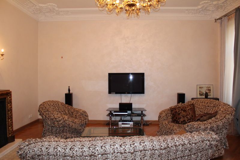 Квартира на ул. Леонтовича (Белинского), 101 м², 120 000$ — FAKTOR