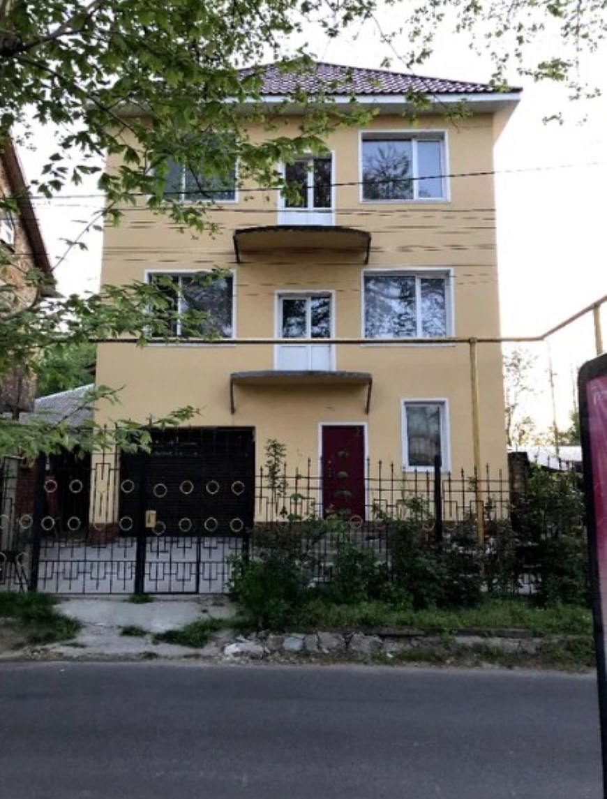 Дом на ул. Дача Ковалевского, 250 м², 130 000$ — FAKTOR