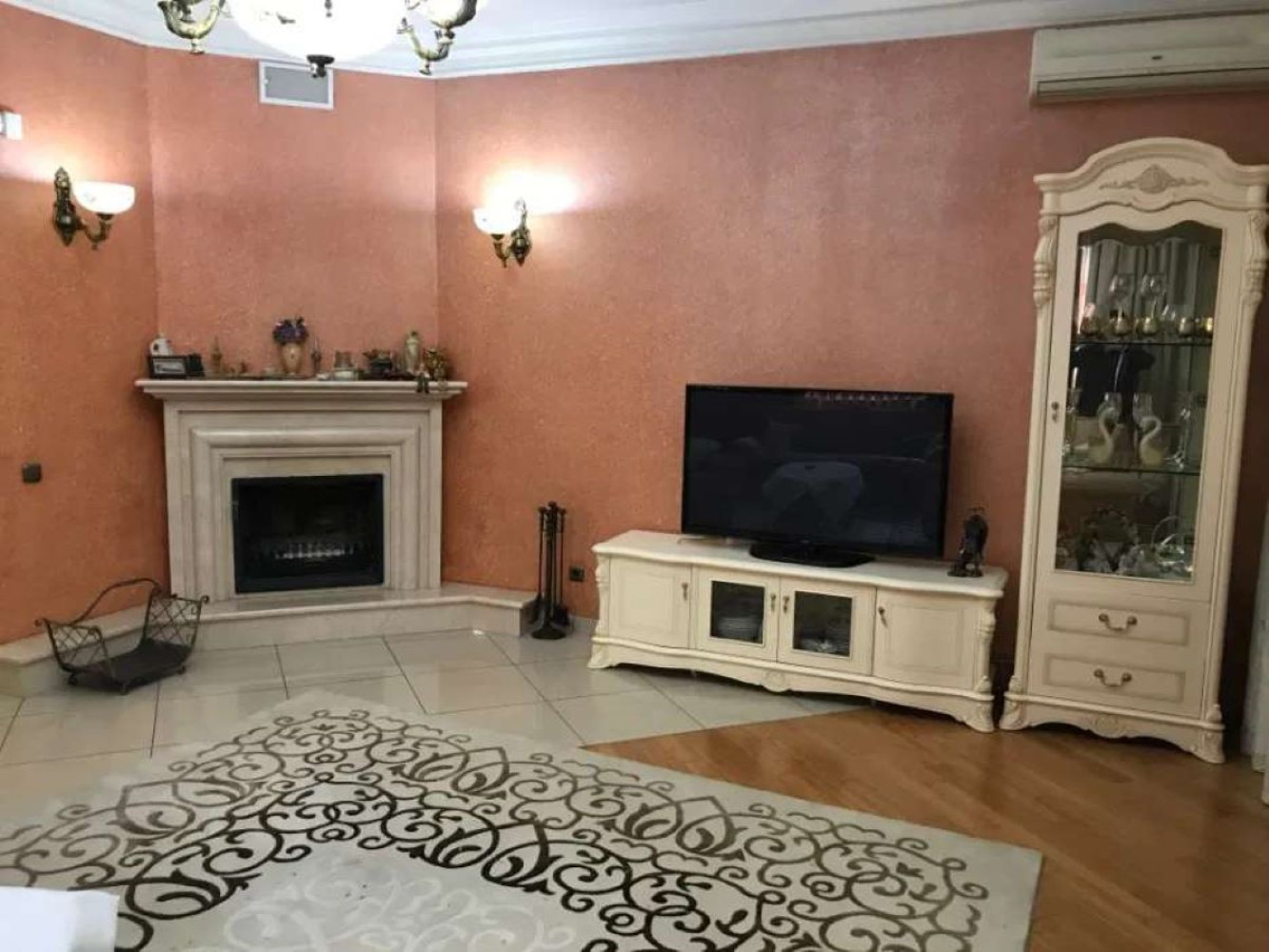 Дом на ул. Красный пер, 419 м², 1 800 000$ — FAKTOR