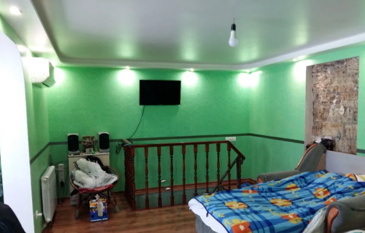 Квартира на вул. Бреуса, 47 м², 40 000$ — FAKTOR
