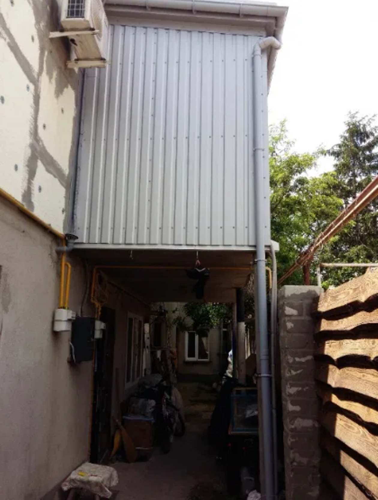 Квартира на вул. Бреуса, 47 м², 40 000$ — FAKTOR
