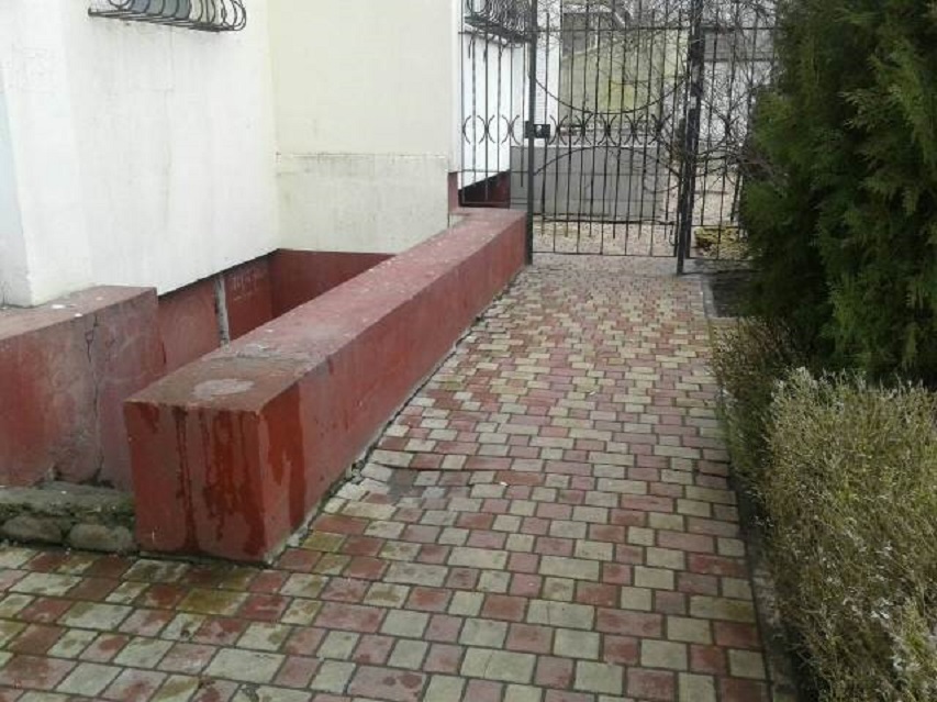 Комерційна нерухомість на вул. Маршала Бабаджаняна, 120 м², 17 000$ — FAKTOR