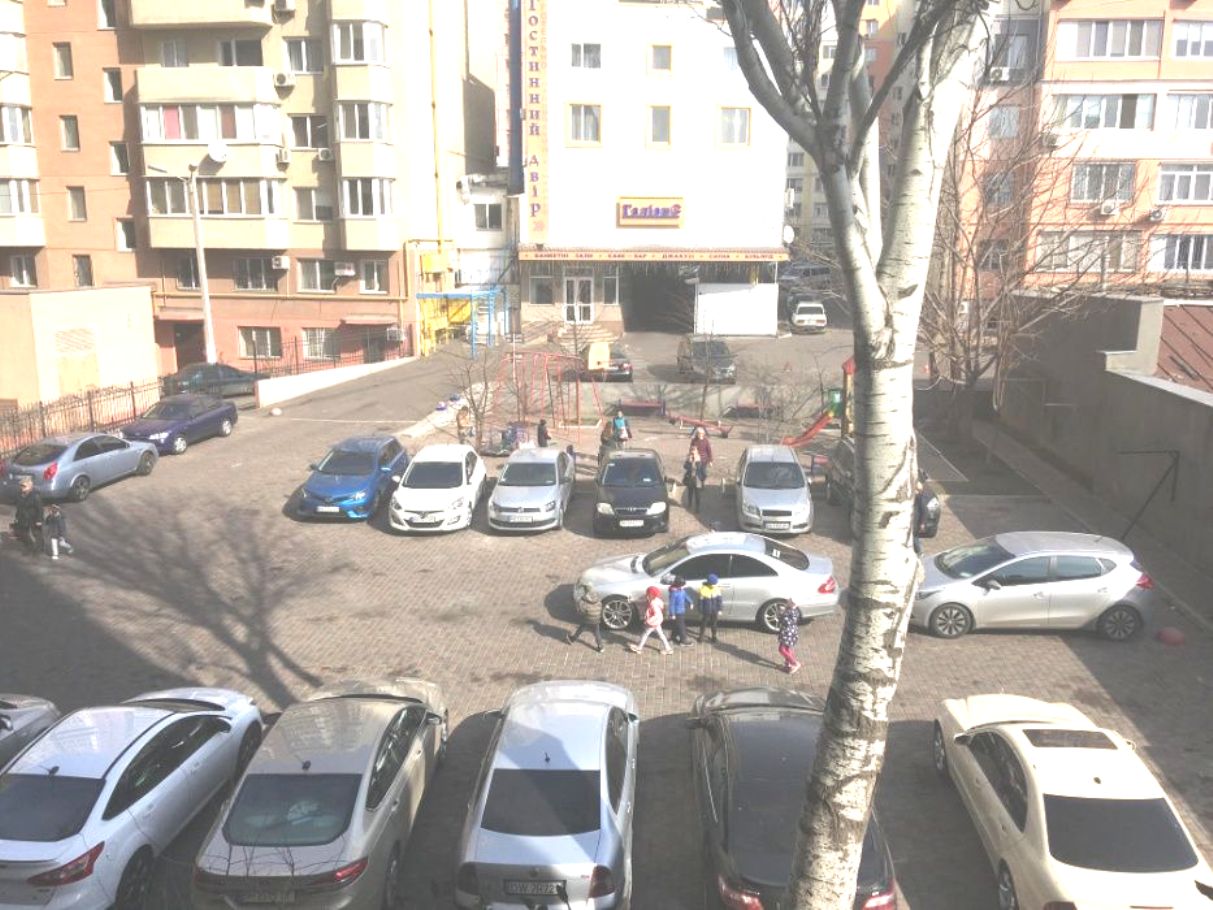 Квартира на вул. Дюковская, 44 м², 37 000$ — FAKTOR