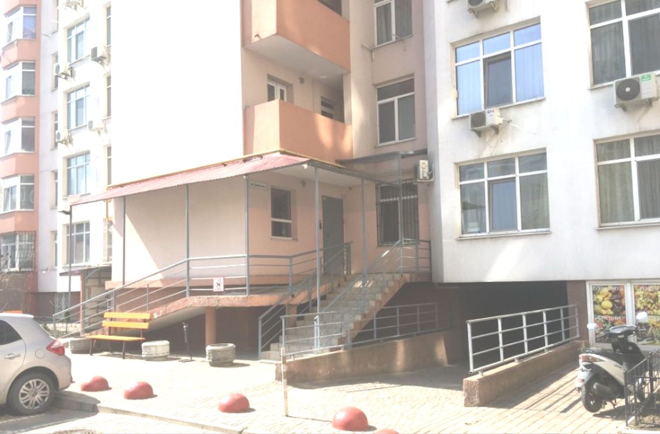 Квартира на вул. Дюковская, 44 м², 37 000$ — FAKTOR