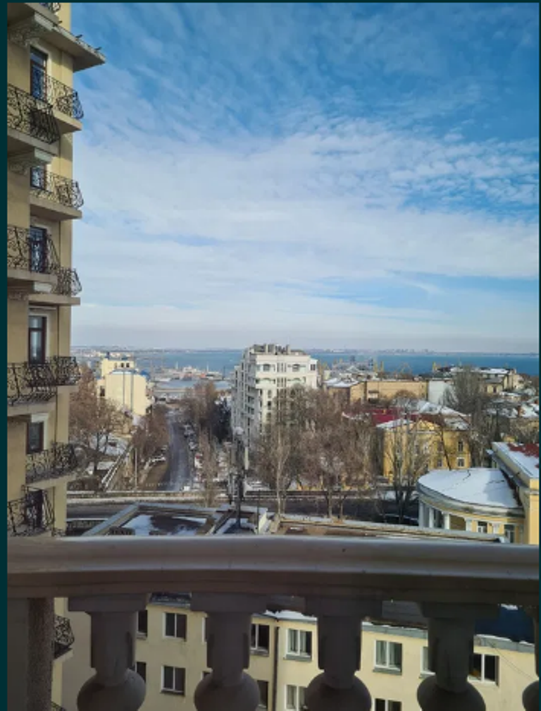 Квартира на ул. Военный Спуск, 125 м², 390 000$ — FAKTOR