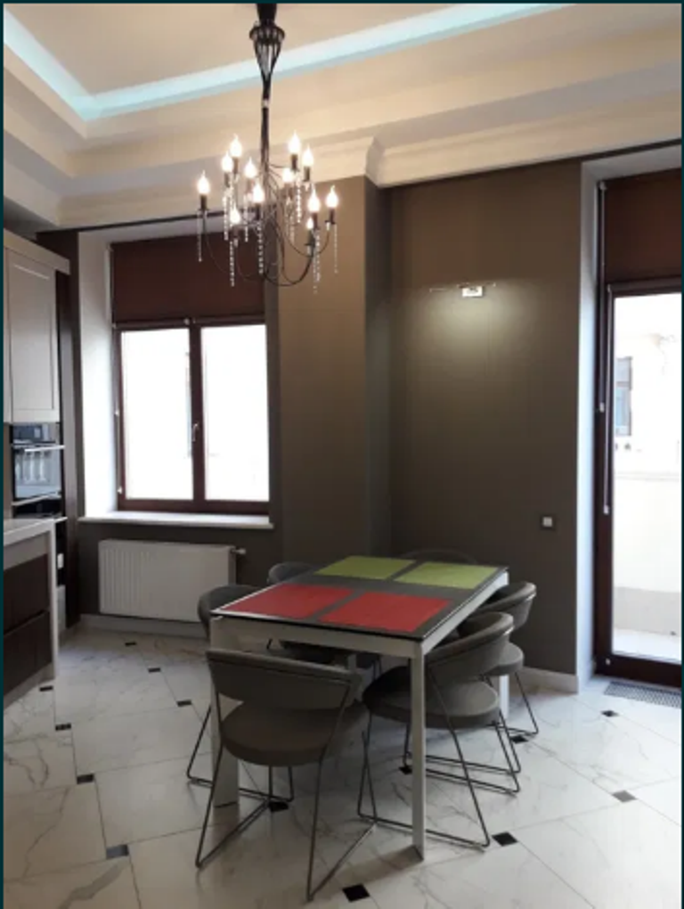 Квартира на ул. Военный Спуск, 125 м², 390 000$ — FAKTOR