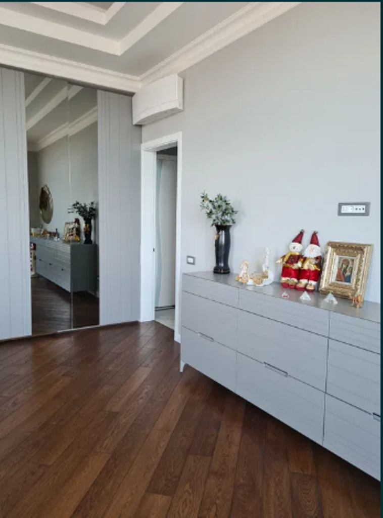 Квартира на ул. Военный Спуск, 125 м², 390 000$ — FAKTOR