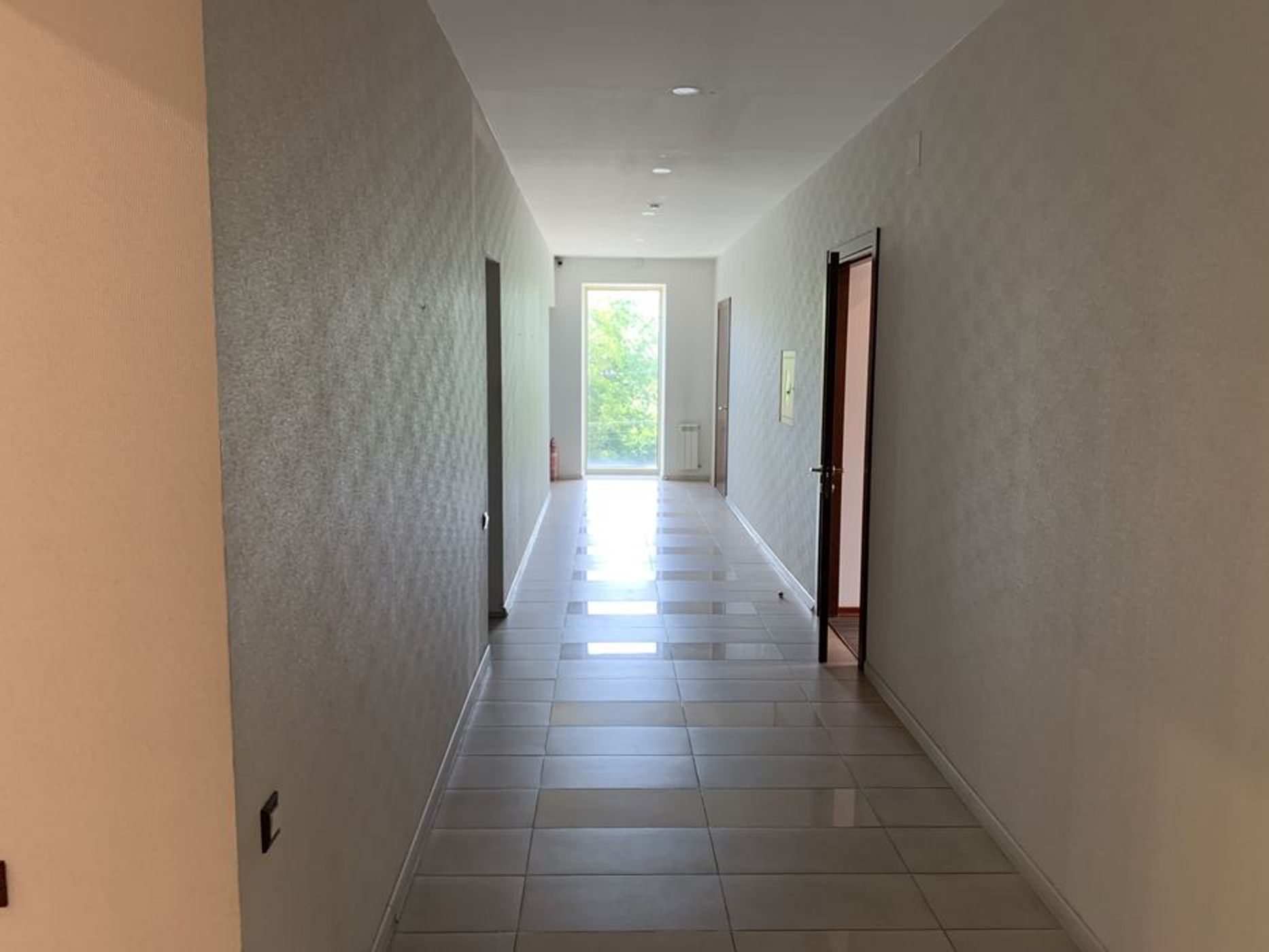 Коммерческая недвижимость на ул. Толбухина, 1510 м², 1 300 000$ — FAKTOR
